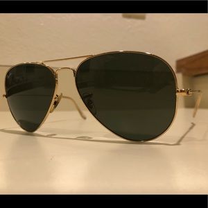 Ray Ban Aviators Classic Gold w/ Black Gradient